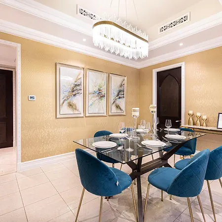 Luxurious Unique 2 Bed With Private Jacuzzi & Garden - Connected To Souk Al Bahar - Dubai Mall Exterior photo
