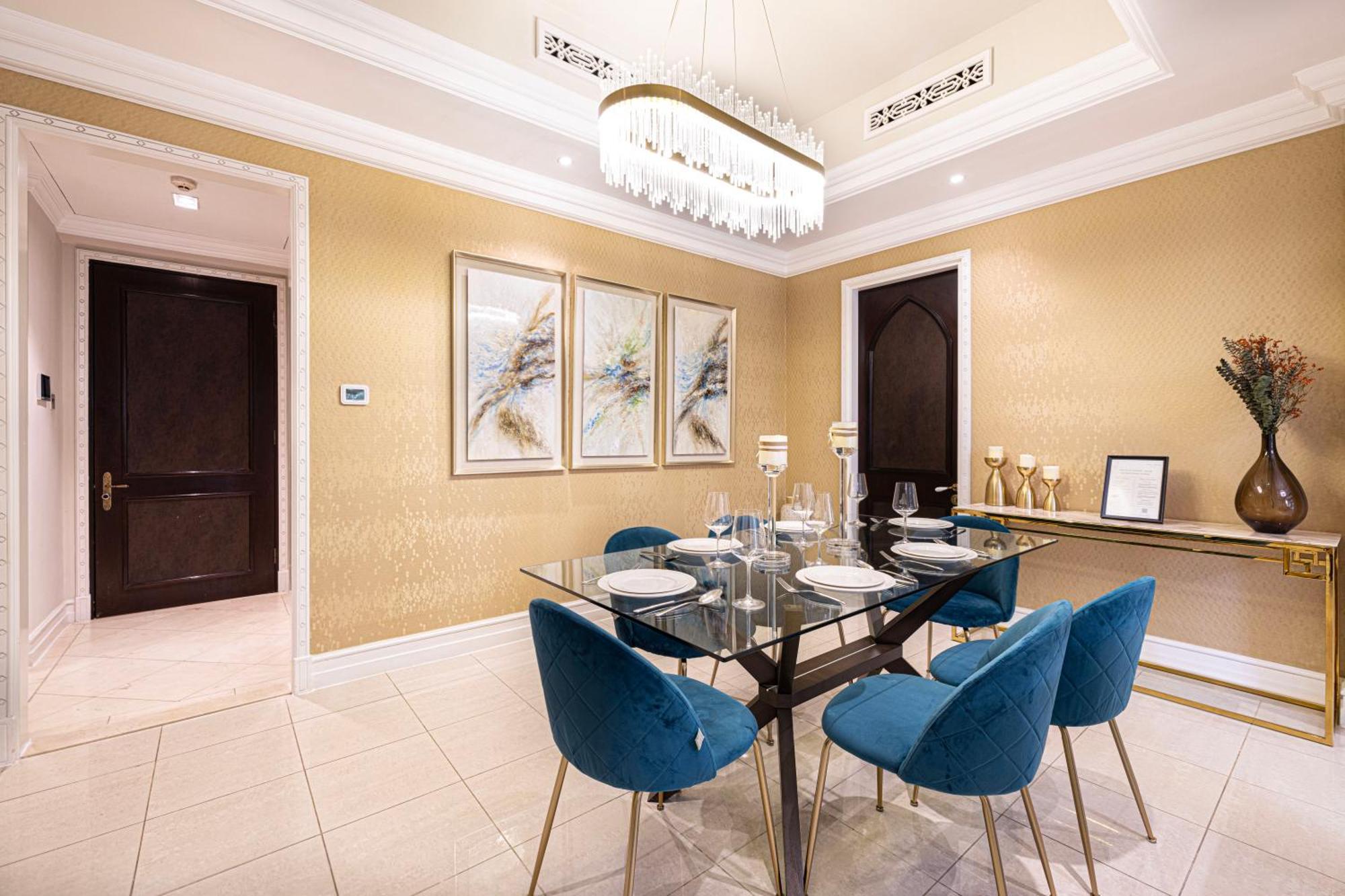 Appartamento Luxurious Unique 2 Bed With Private Jacuzzi & Garden - Connected To Souk Al Bahar - Mall Dubai